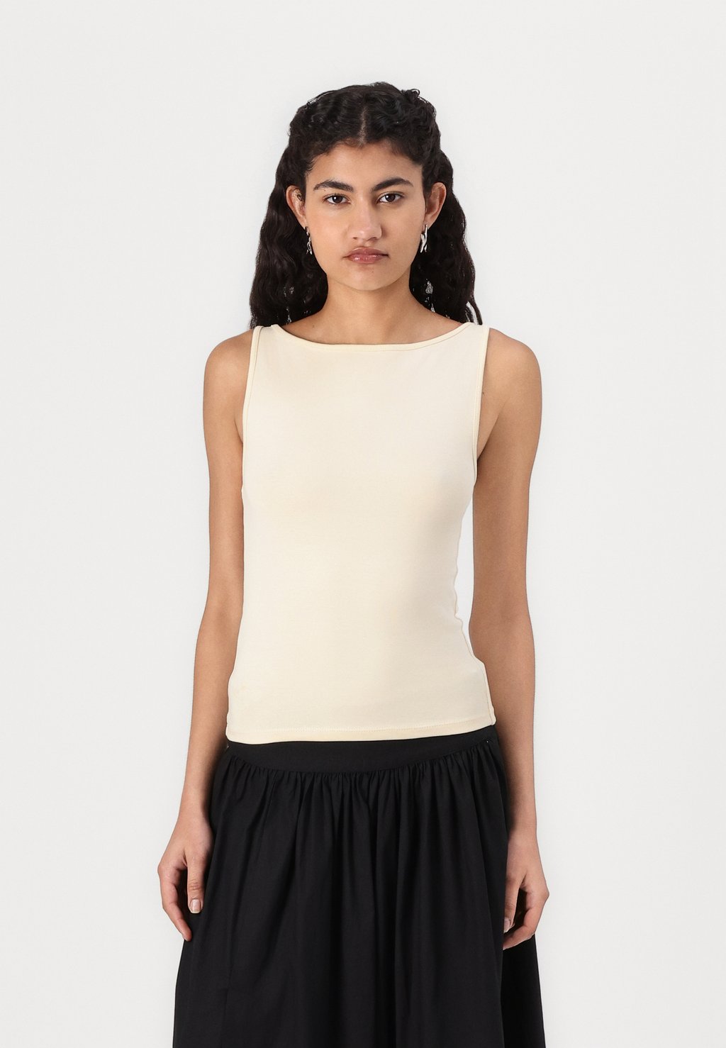 

Топ BOAT NECK TANK Gina Tricot, бежевый