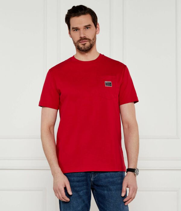 

Контраст кармана футболки Regular fit Gant, красный