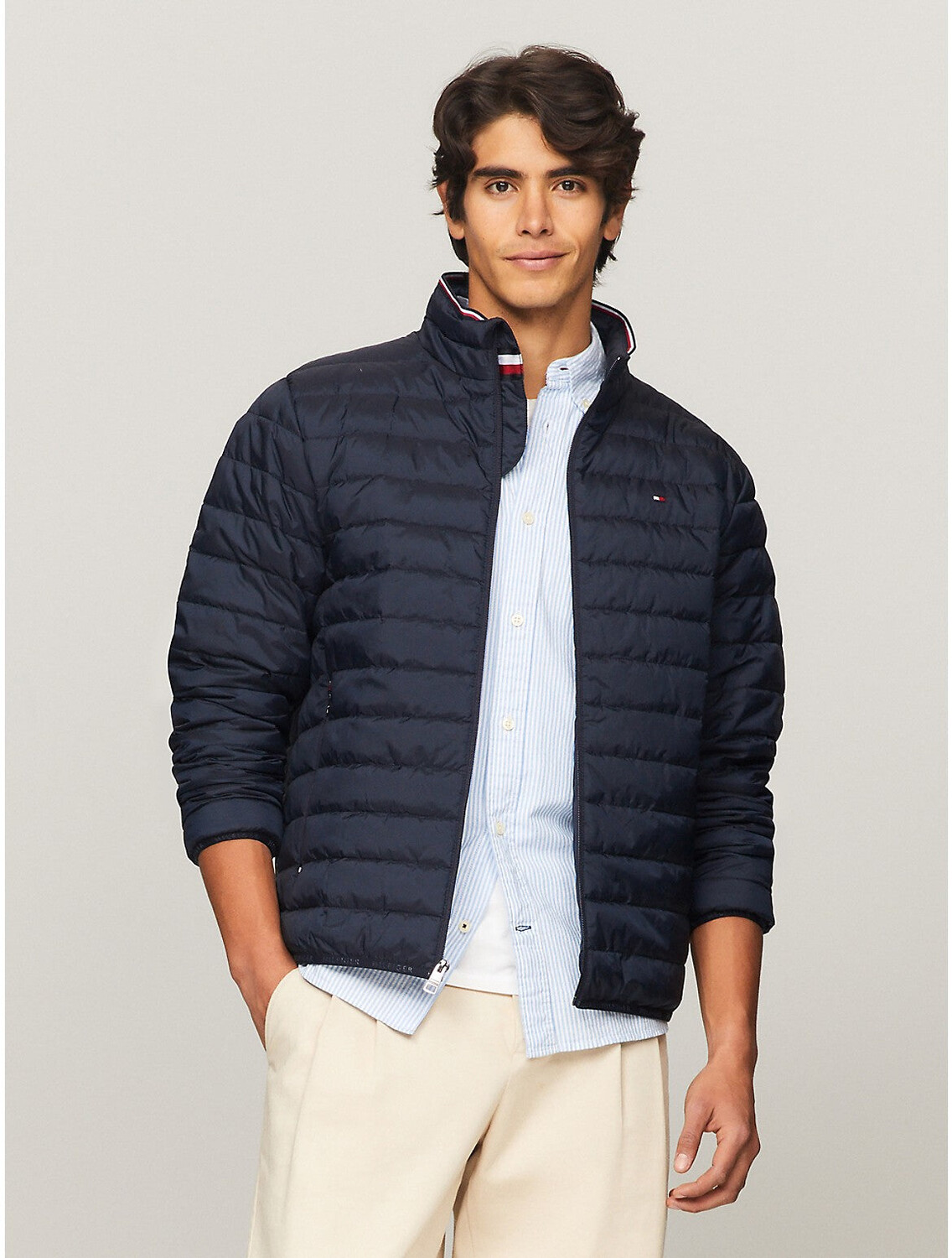 

Мужская компактная куртка Tommy Hilfiger из переработанного сырья, темно-синий