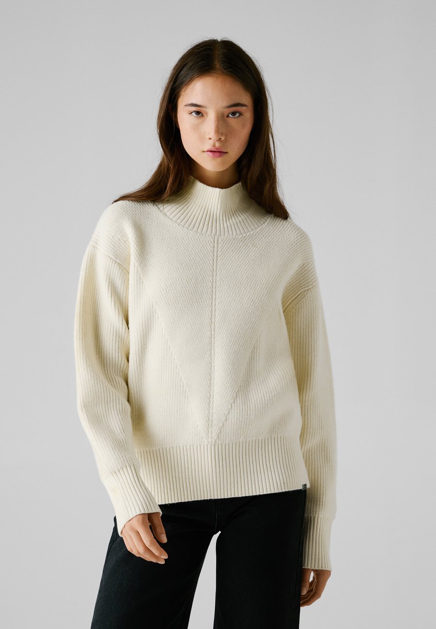 

Джемпер Red Bull Racing x Pepe Jeans BOXY TURTLE NECK, Dark Ecru/Sand