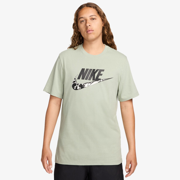 

Футболка спортивная Nike, зеленый