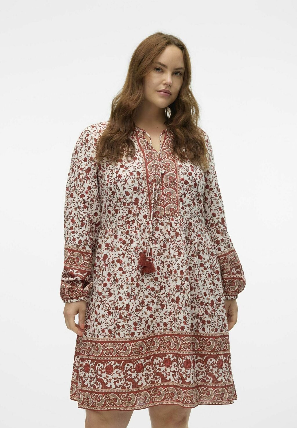 

Туника CURVE VMCMILAN Vero Moda, белый