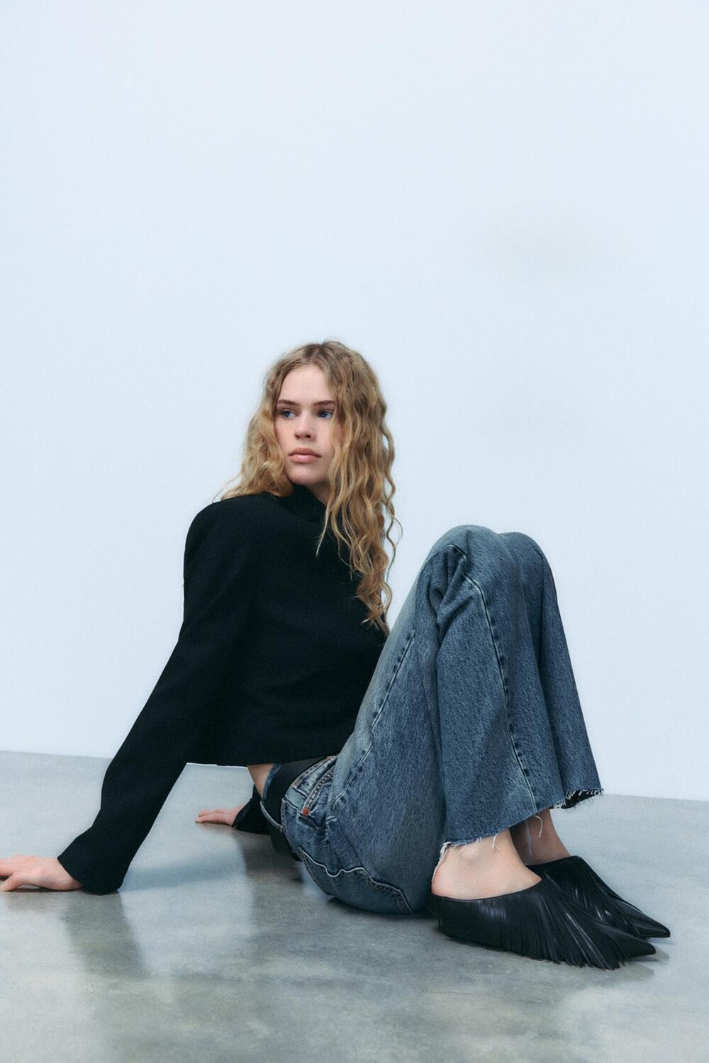 

Кожаные туфли с бахромой ZARA, черный