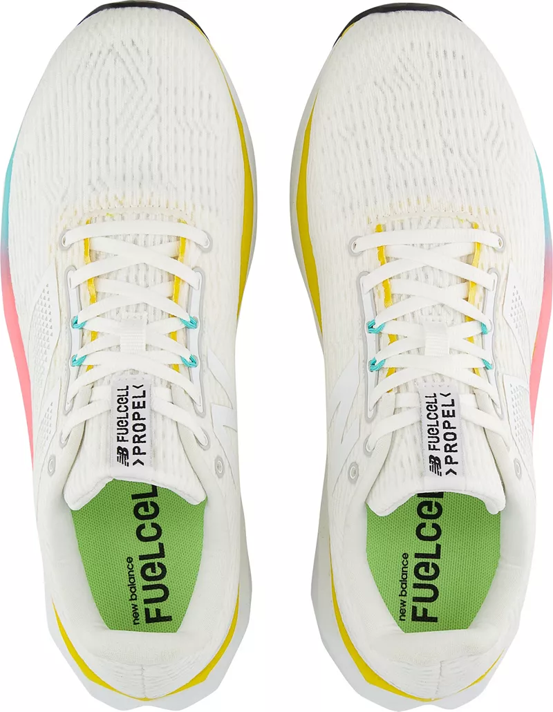 Мужские кроссовки New Balance FuelCell Propel v5, лимонный — фото 2