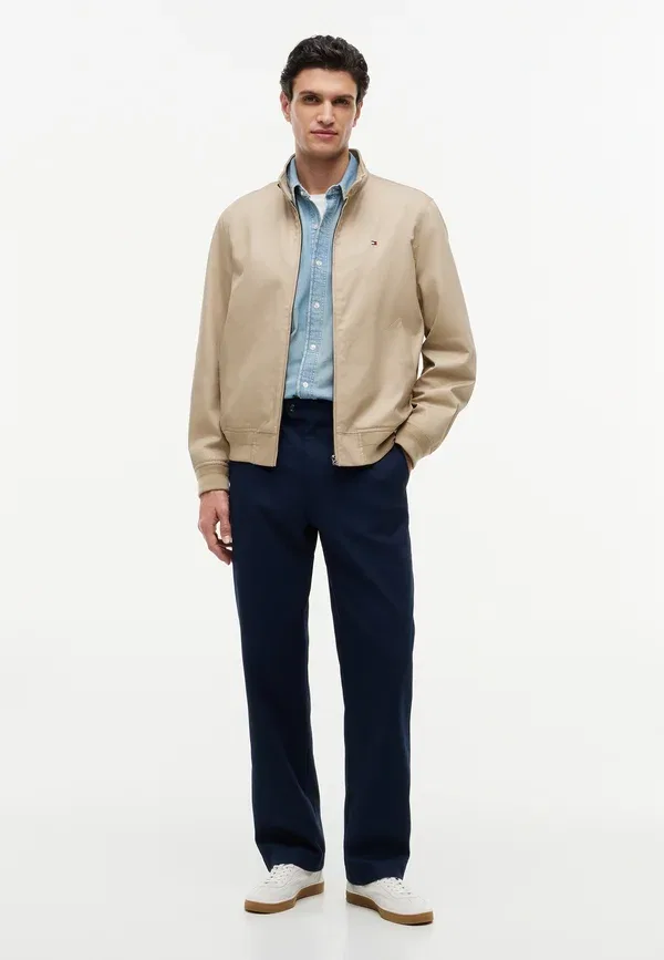 Куртка-бомбер Tommy Hilfiger Classic Harrington Core Essentials, батик хаки — фото 2