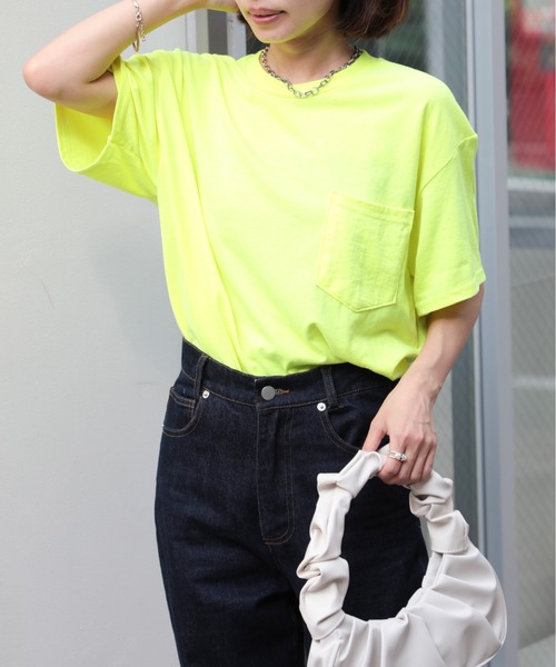 

Футболка оверсайз с карманом, хлопок GILDAN, светло-зеленый