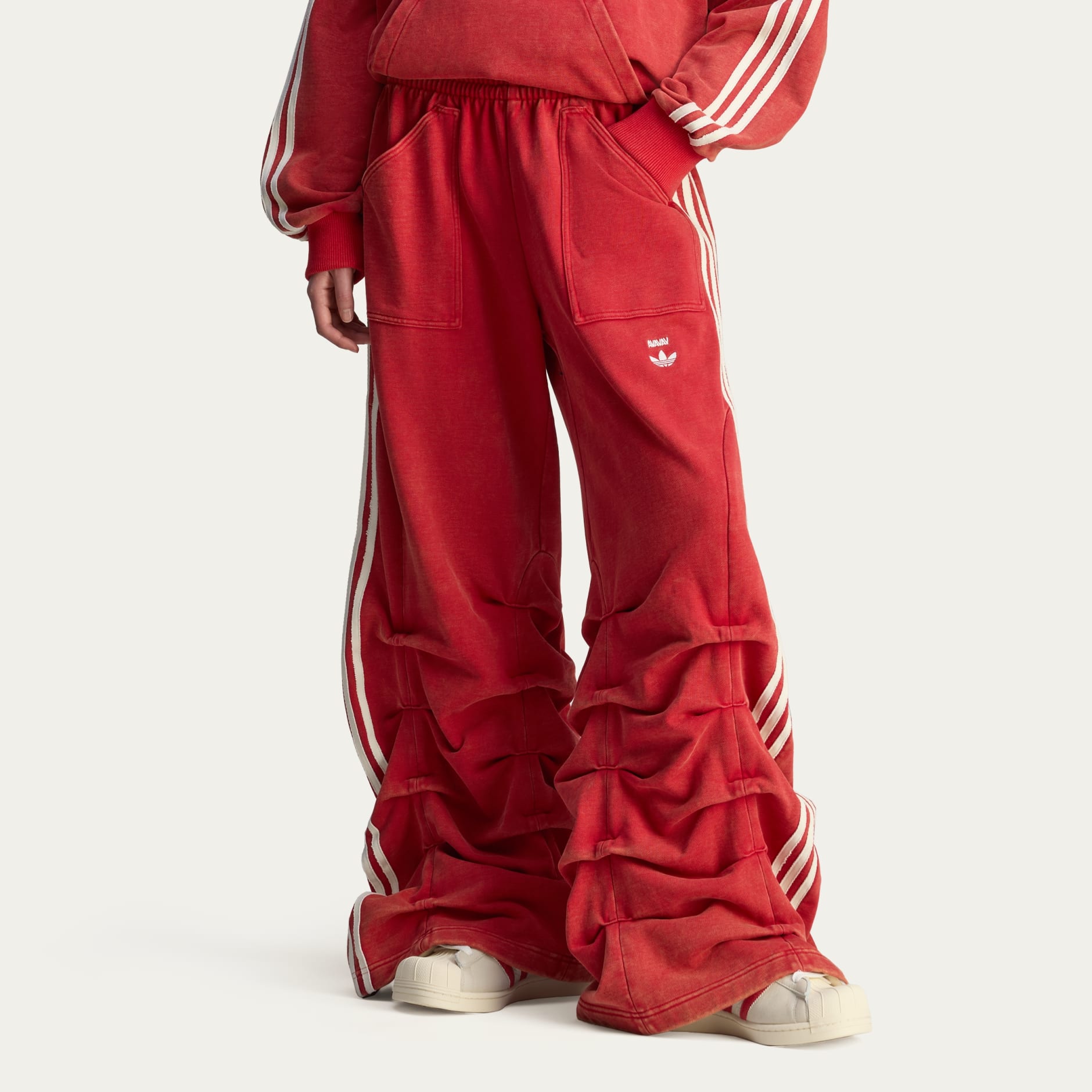 Спортивные брюки Adidas X Avavav со складками Adidas Originals, оранжевый красный — фото 4