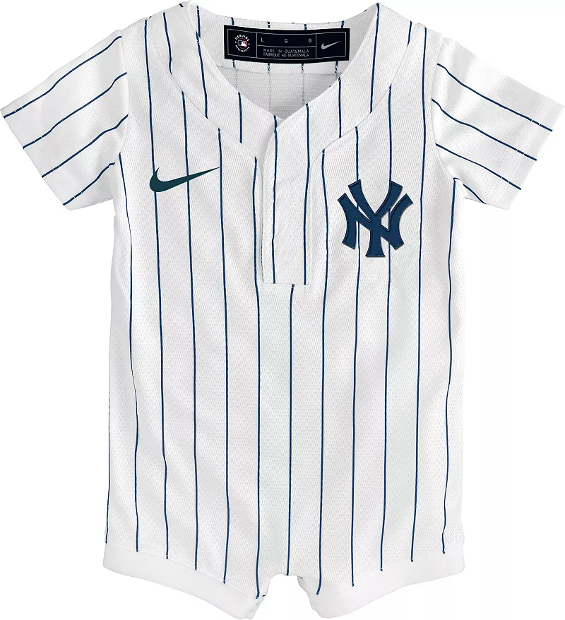 

Белый пустой комбинезон Nike Newborn New York Yankees