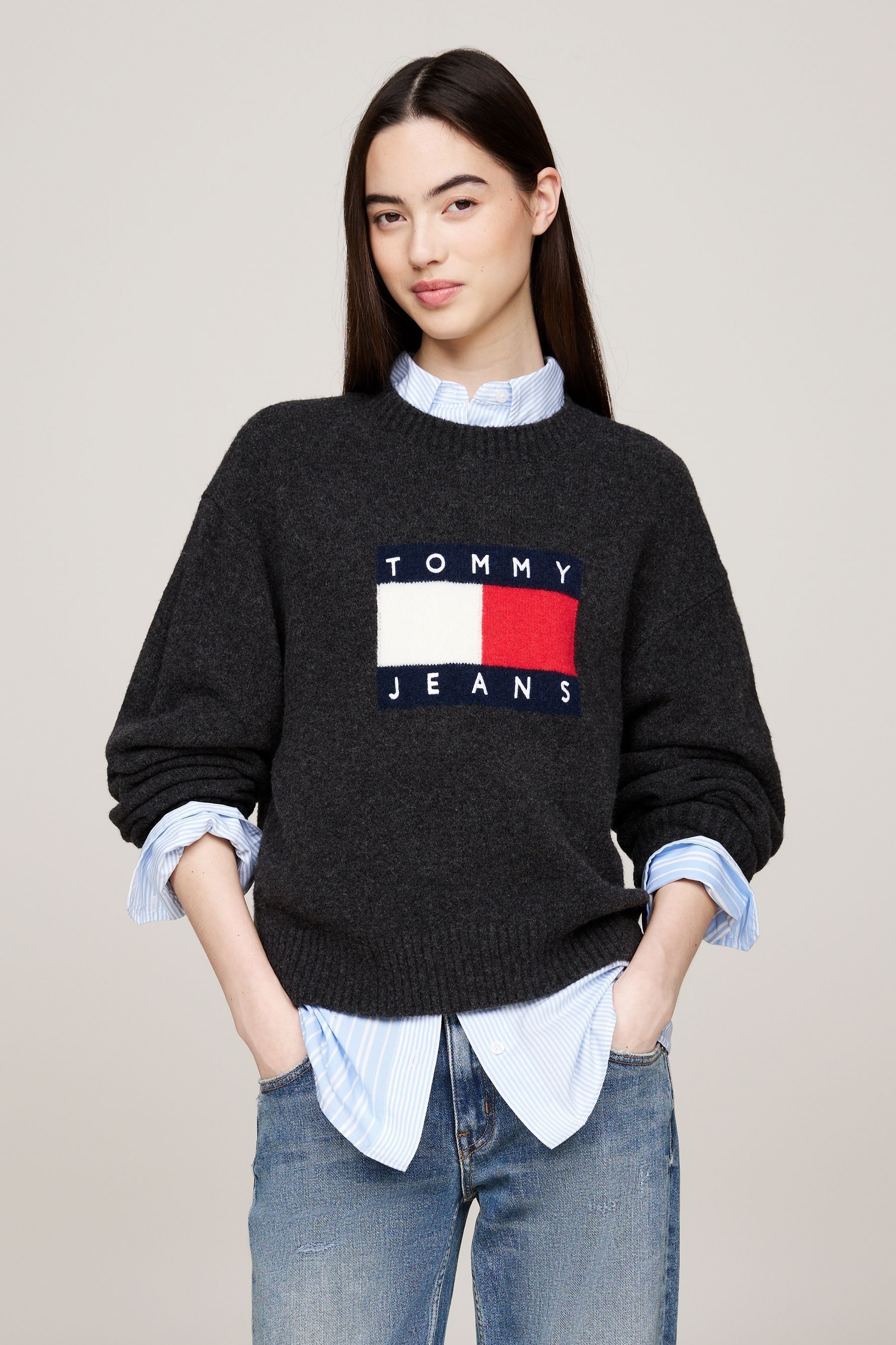 

Меланжевый флаг кремовый свитер Tommy Jeans, черный