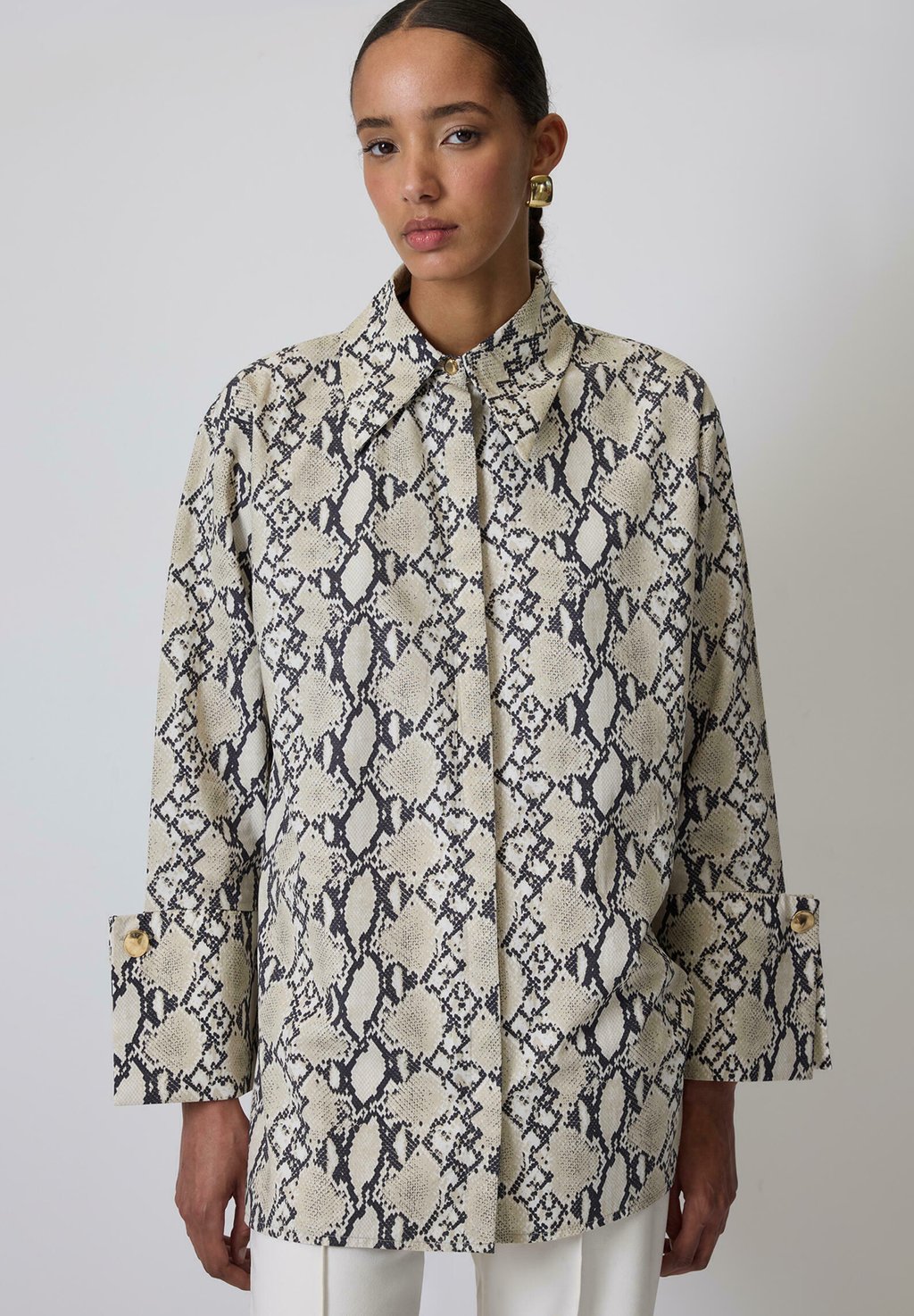 

Блузка на пуговицах PATTERNED WITH WIDE CUFFS Touché Privé, бежевый