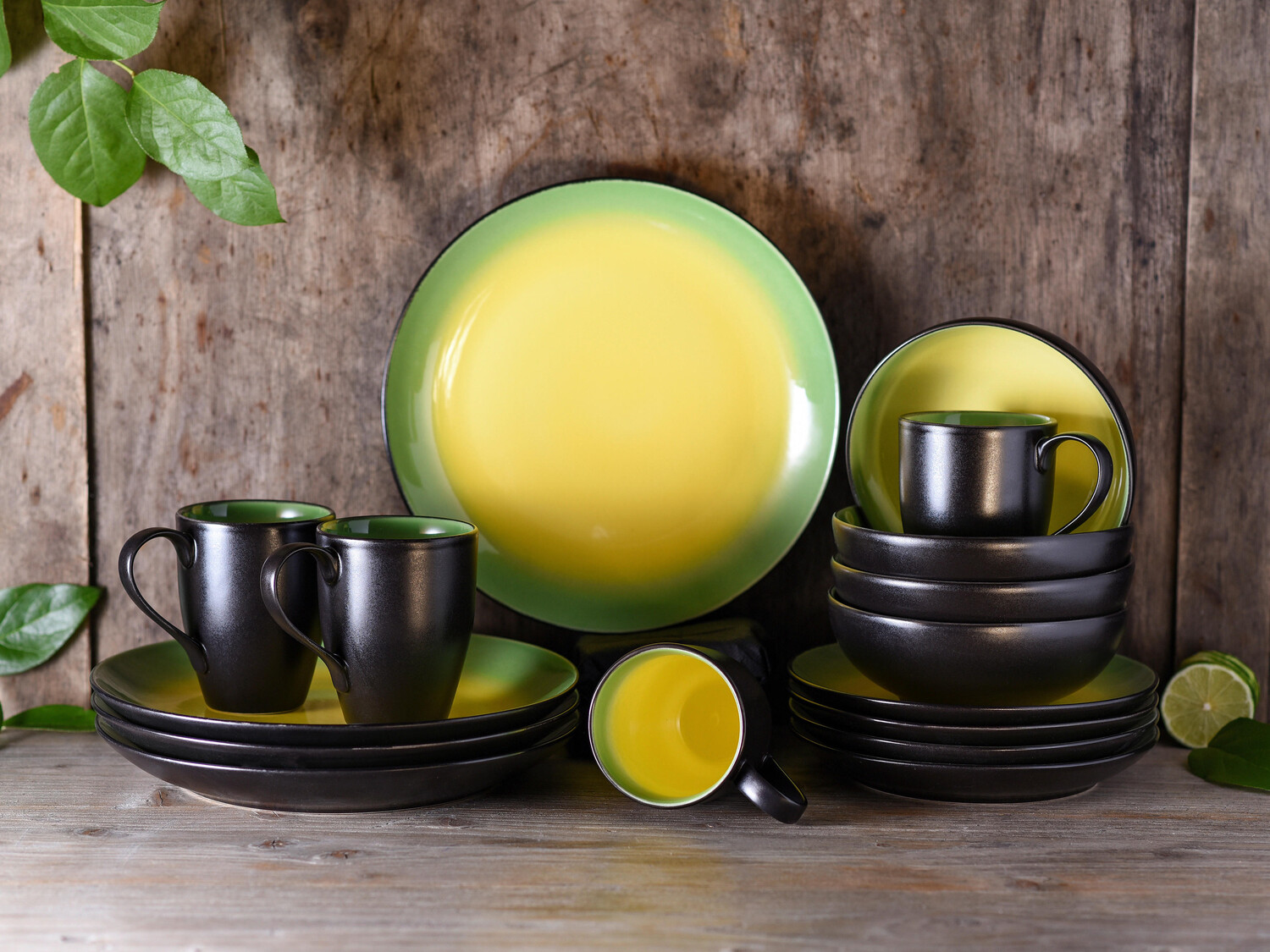 

Столовый набор Creatable, 35x34x35 см, зеленый/черный