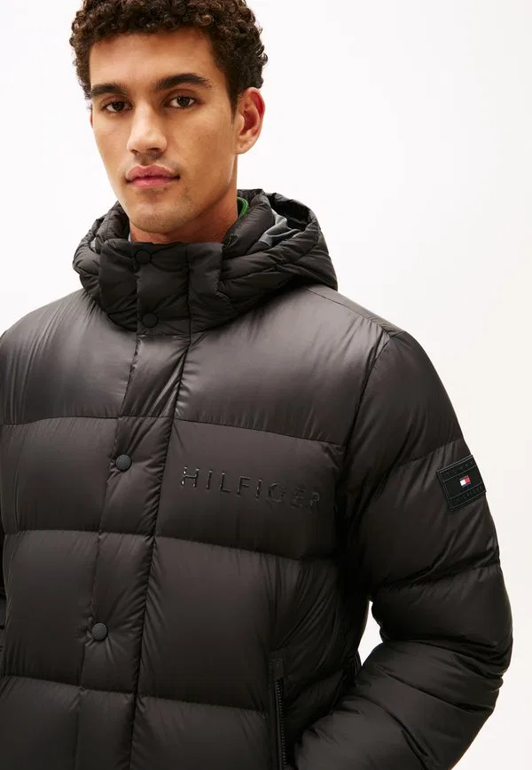 Пуховая куртка с капюшоном Tommy Hilfiger, Black — фото 4