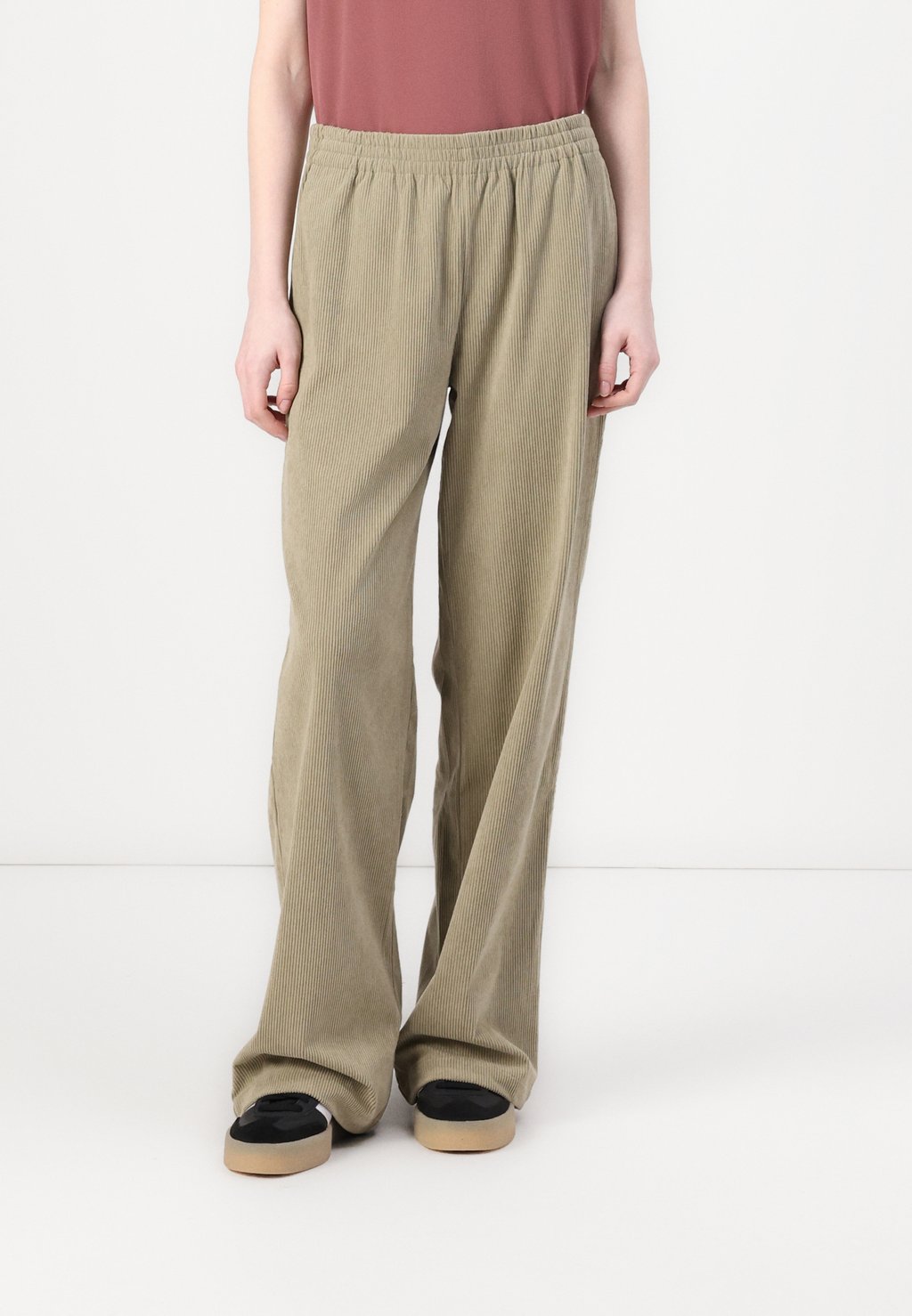 

Брюки ONLLAVENDER PULL UP PANT ONLY, коричневый