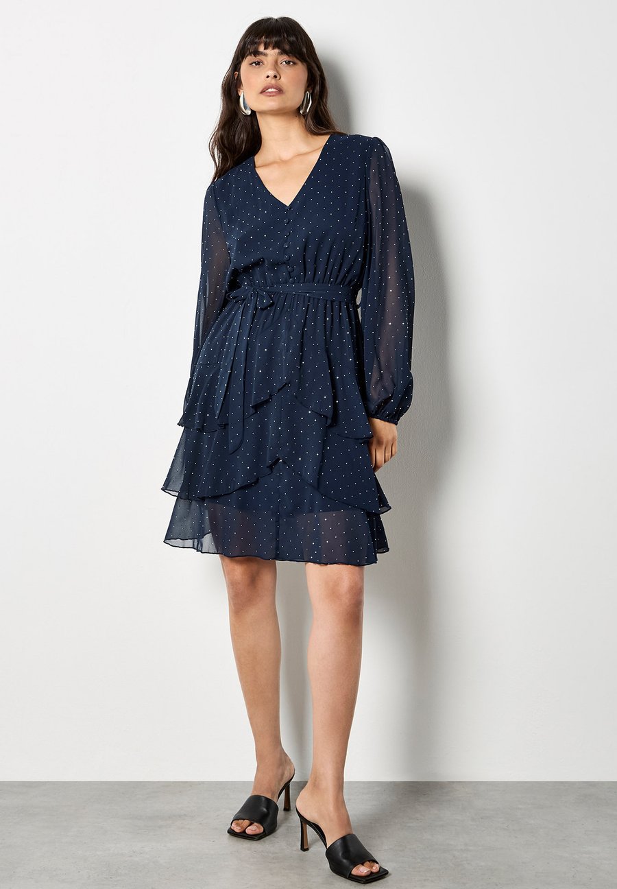 

Платье Apricot DIAMANTE EMBELLISHED TIERED MINI, Navy/Dark Blue
