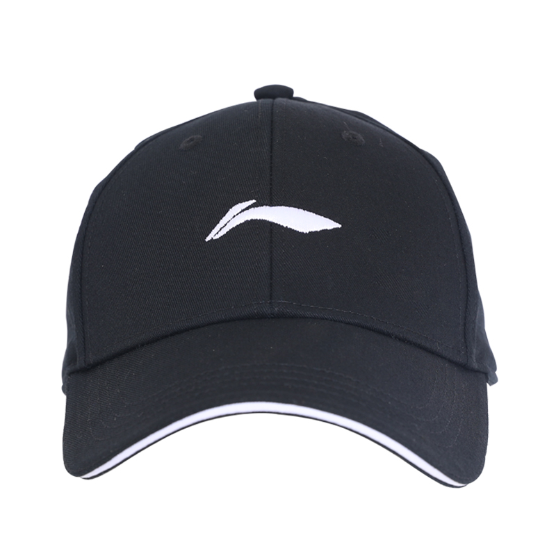 

Бейсболка LiNing унисекс черная