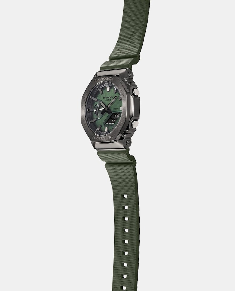 G-Shock Metal GM-2100B-3AER Мужские часы из зеленой смолы Casio, зеленый — фото 3