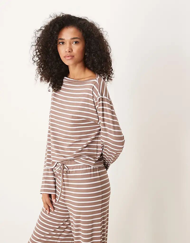 

Асимметричный свободный топ с открытыми плечами в полоску коричневого цвета от ASOS DESIGN — часть комплекта