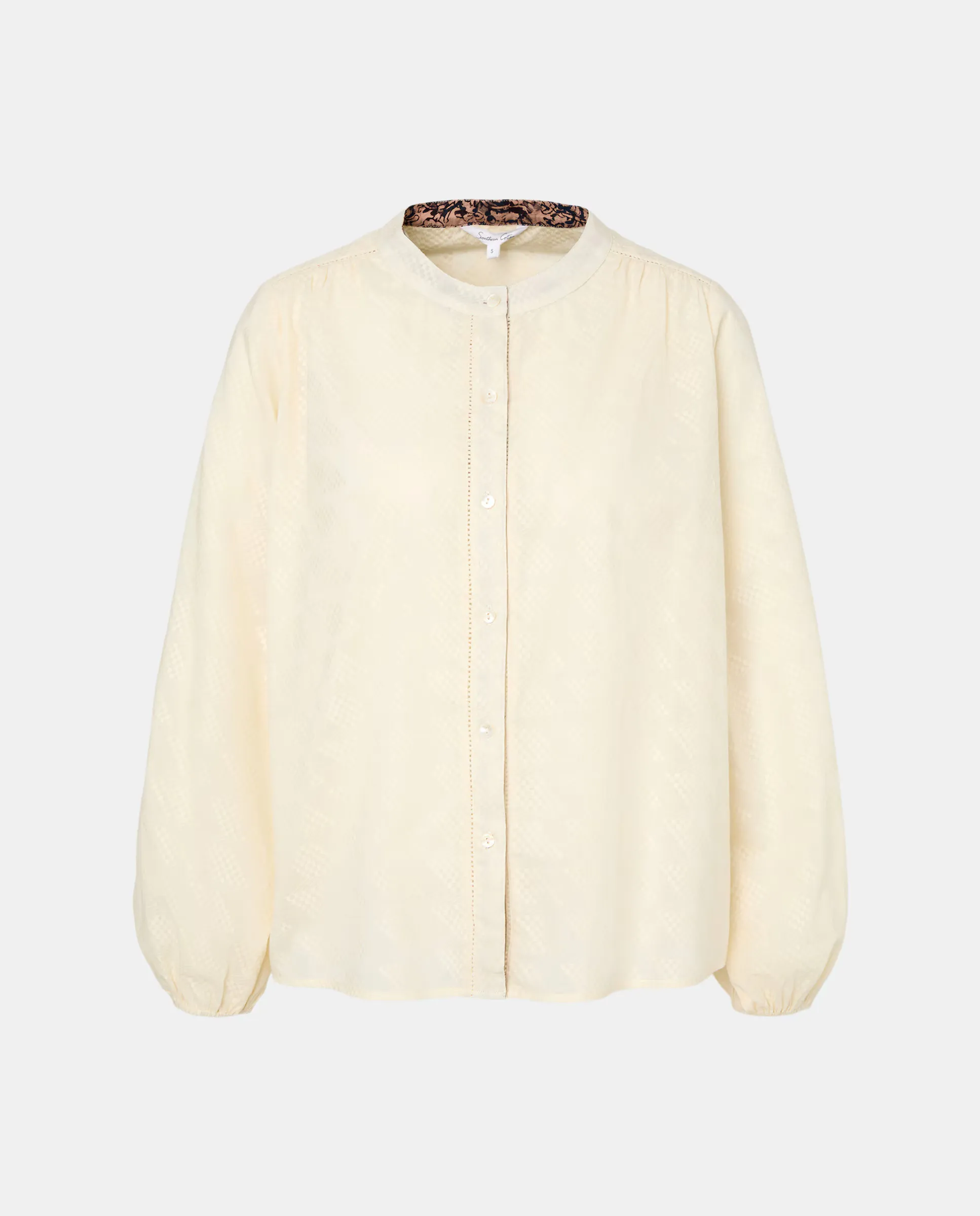 

Женская однотонная блузка с коротким рукавом Southern Cotton, цвет 120 Crudo