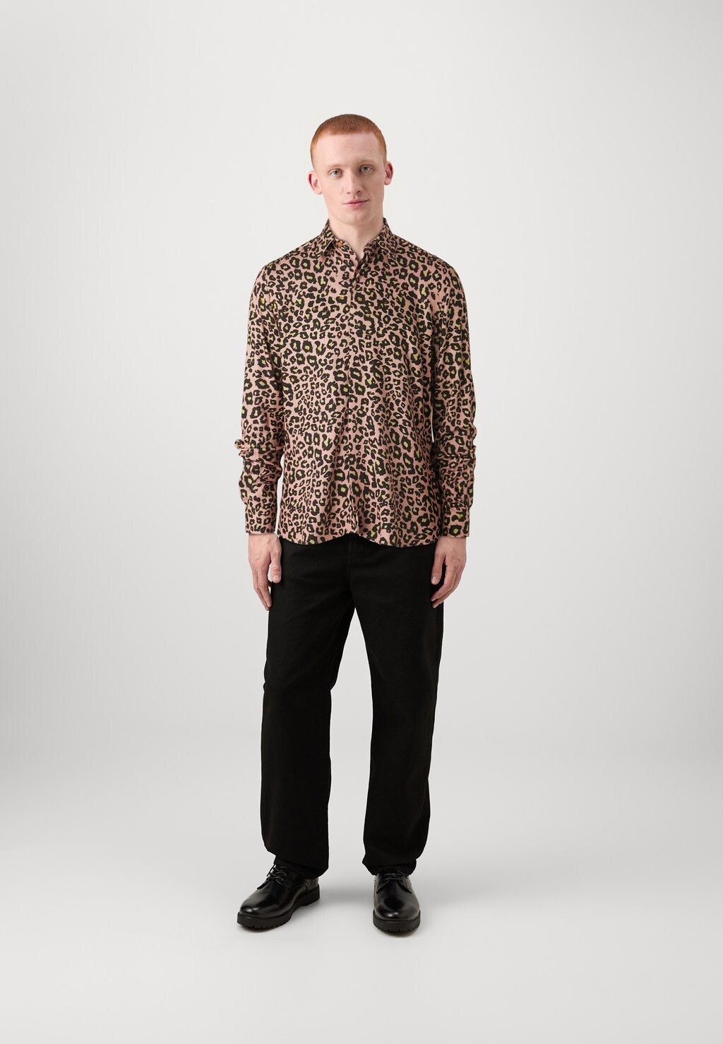

Рубашка BIA Twisted Tailor, розовый