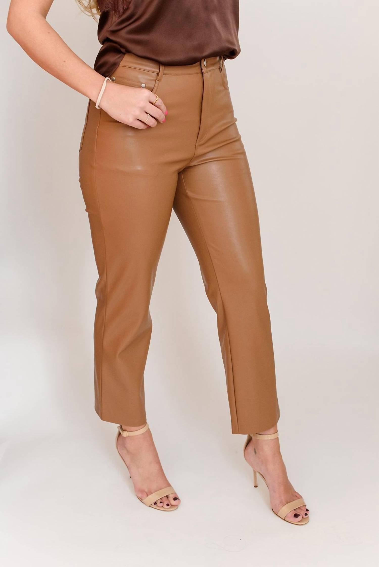 

Брюки Hanie Vegan Leather в бежевом цвете Cami NYC