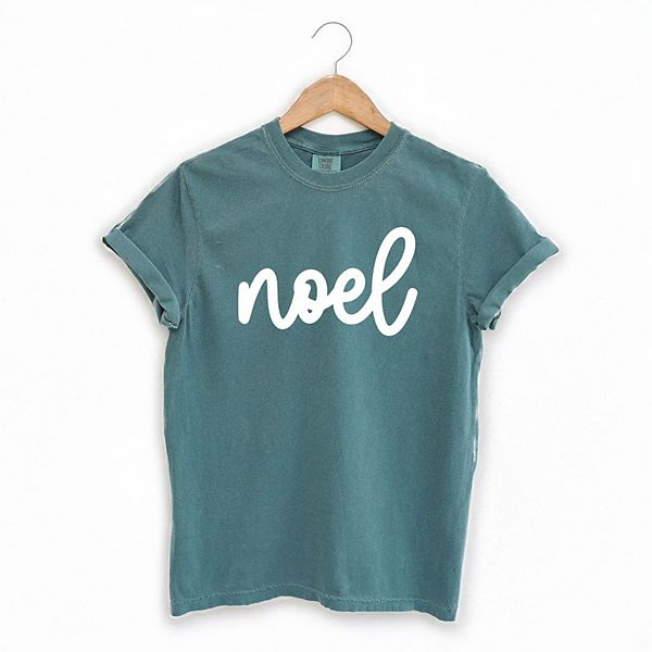 

Футболка Noel bold cursive garment dyed Simply Sage Market, Blue Spruce