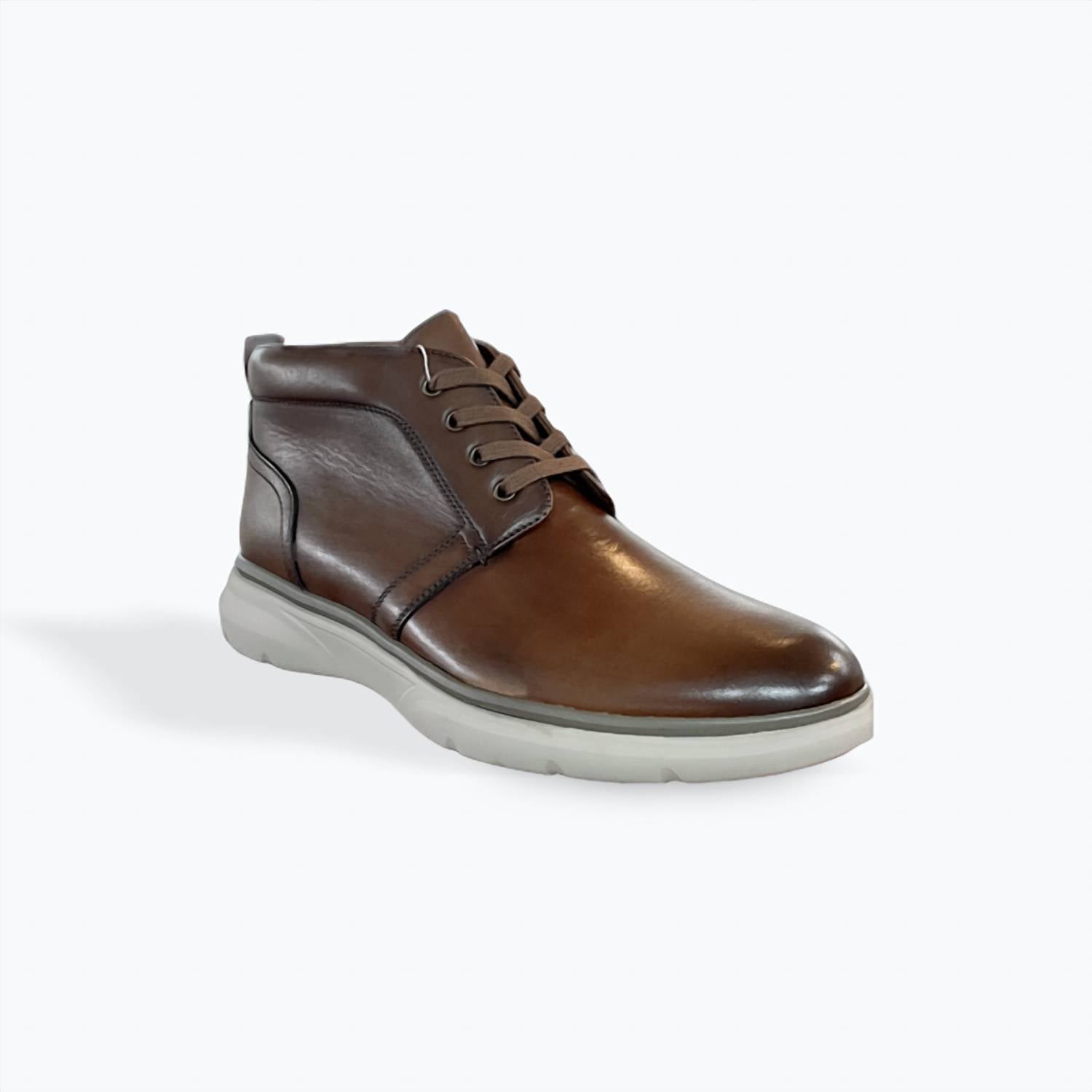 

Мужские ботинки Tadesse в коричневом цвете Vince Camuto