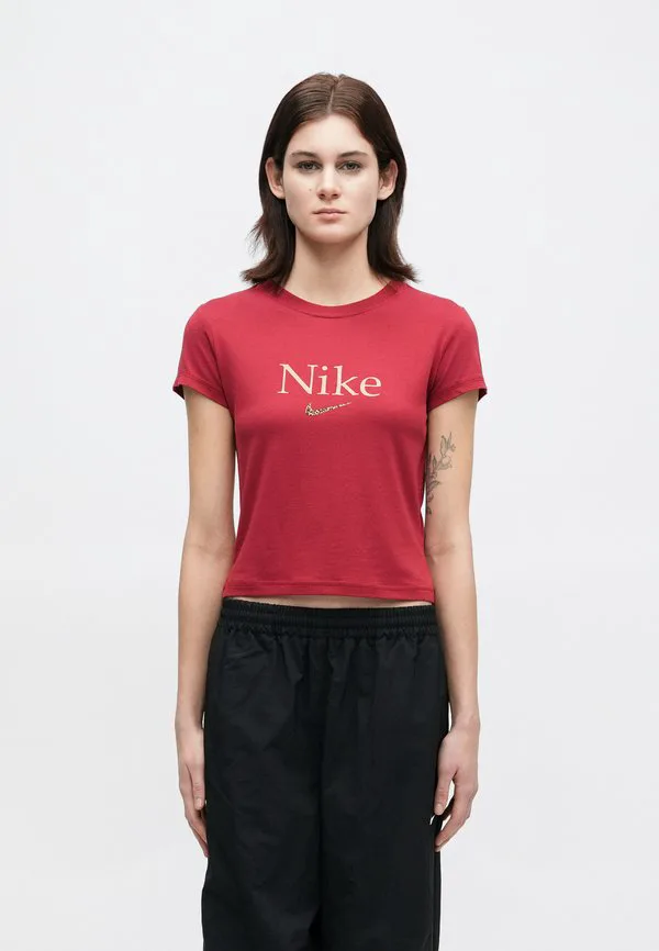 Футболка с принтом Nike Sportswear, Team Crimson — фото 4