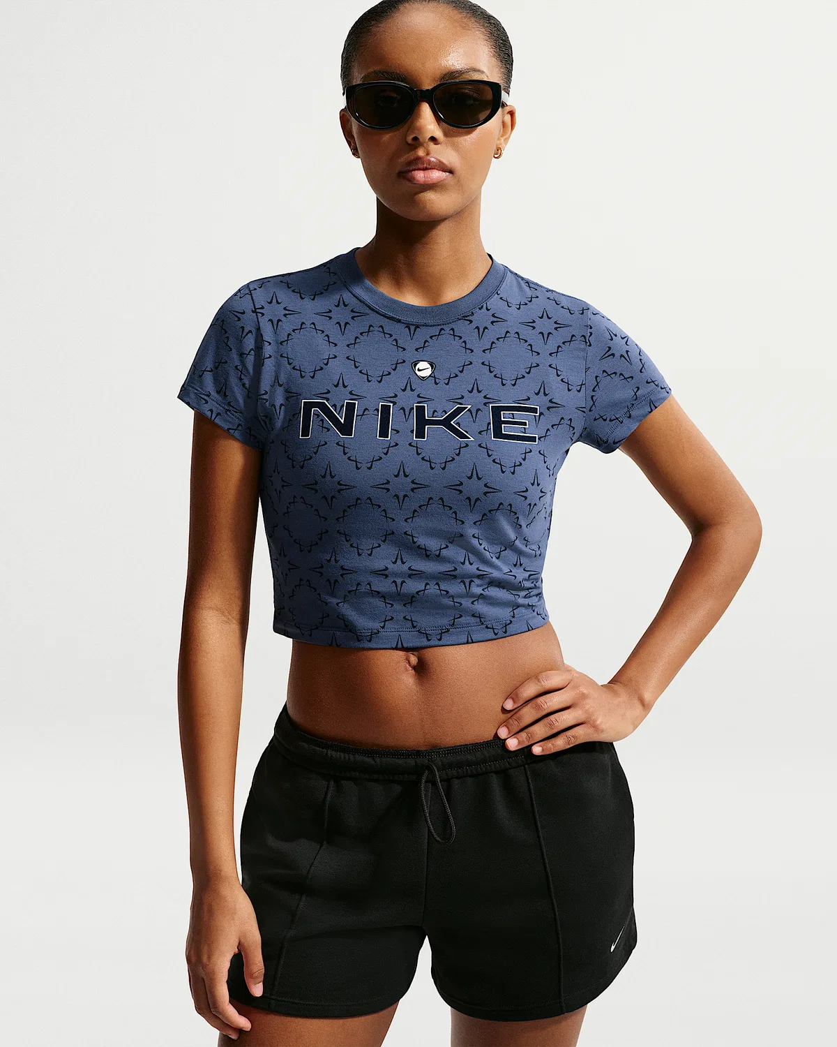 Женская укороченная футболка Nike Sportswear Chill Knit Slim, Mystic Navy/Obsidian