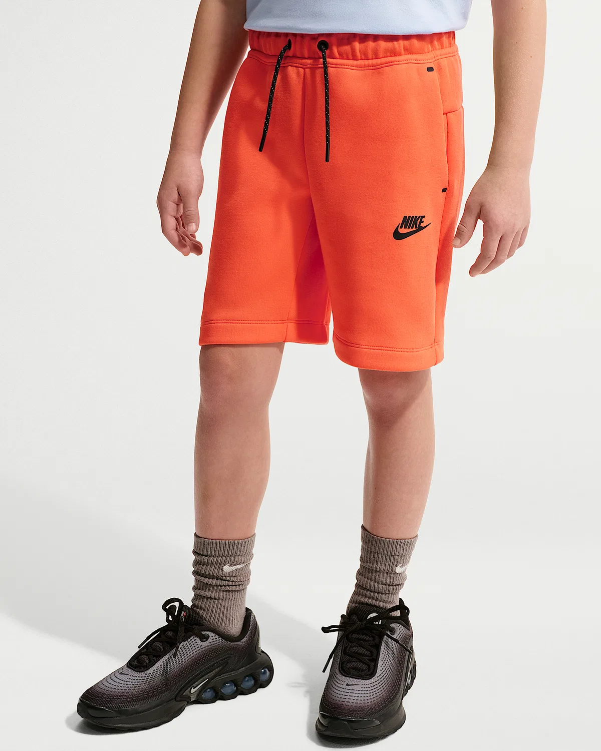 Детские шорты Nike Sportswear Tech Fleece для мальчиков, Turf Orange/Black — фото 2