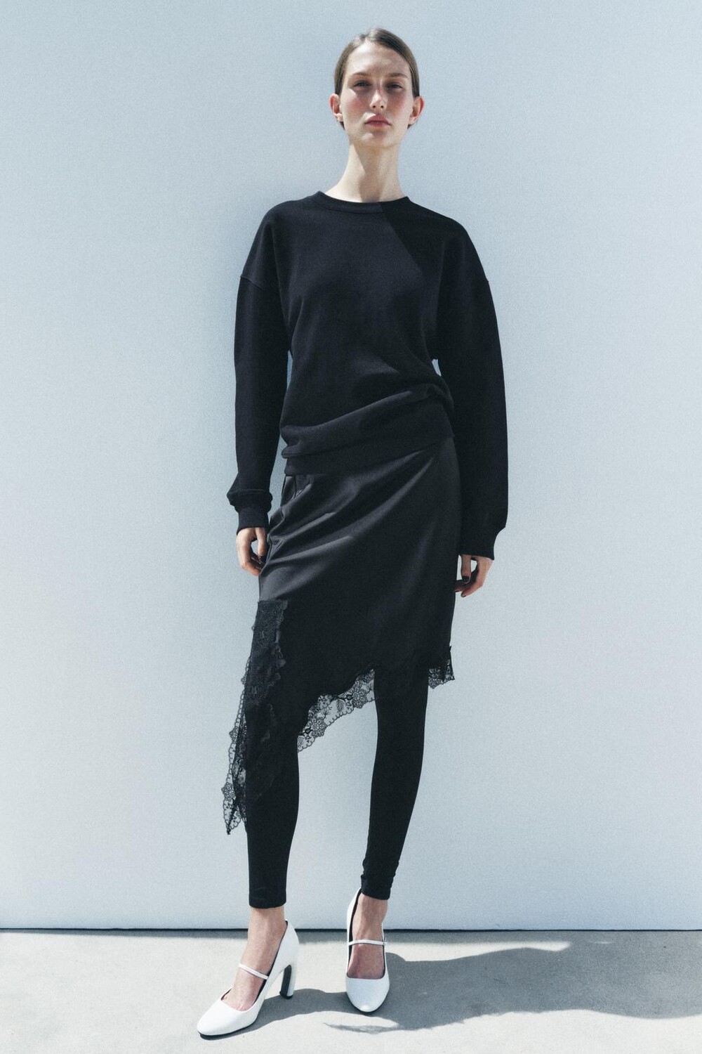 

Мягкая тяжелая хлопковая толстовка ZARA, черный