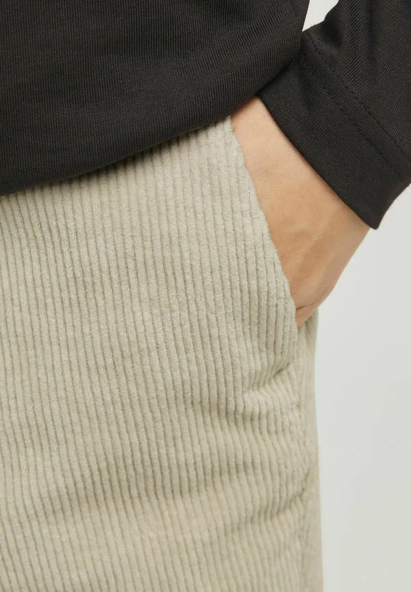 Мини-Чиносы из кожи кароттен Jack & Jones, Moonbeam