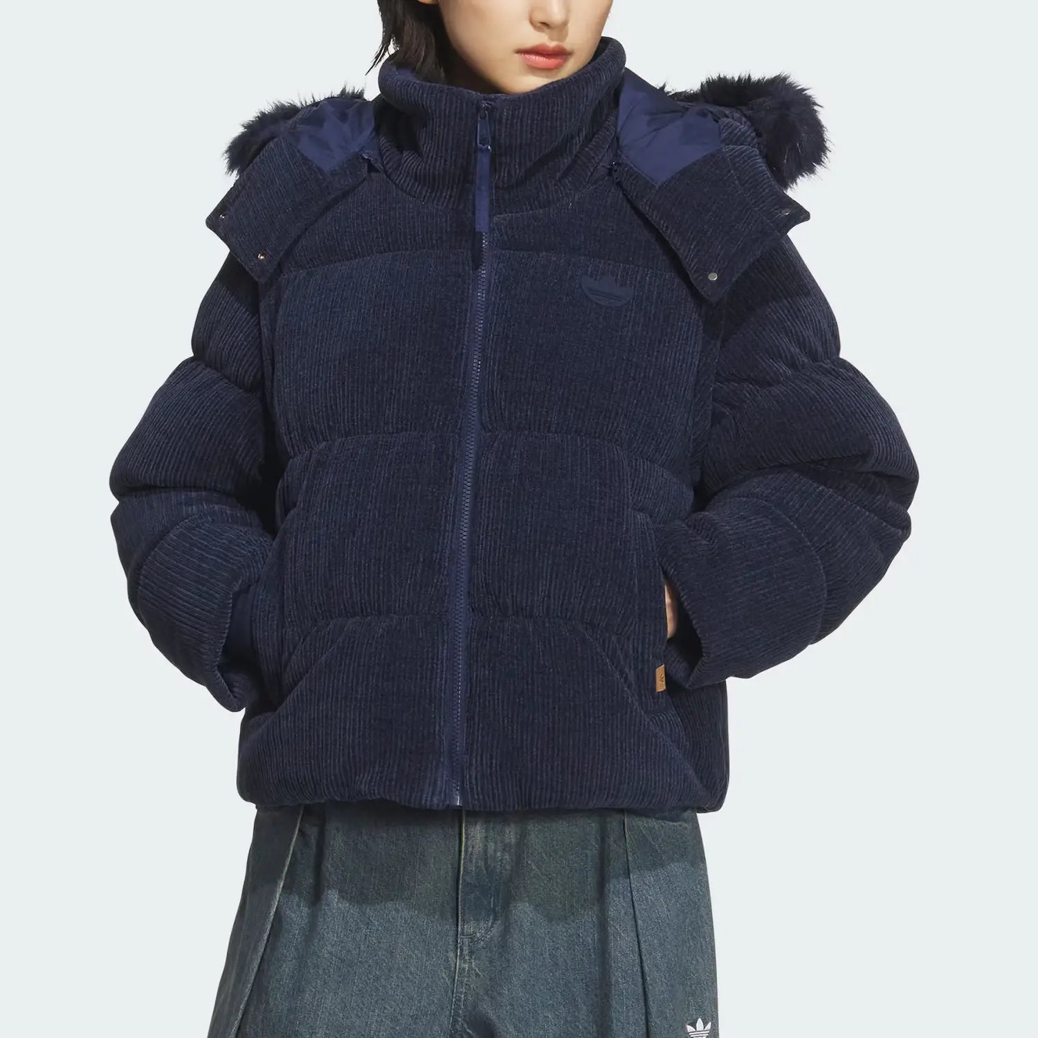Куртка FW25 LUX JKT DOWN W Adidas Originals, темный индиго — фото 4