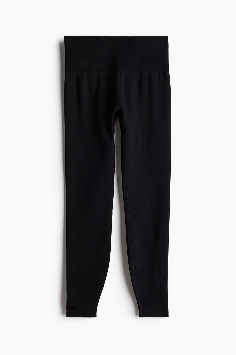 

Бесшовные леггинсы для йоги от Softmove. H&M, черный