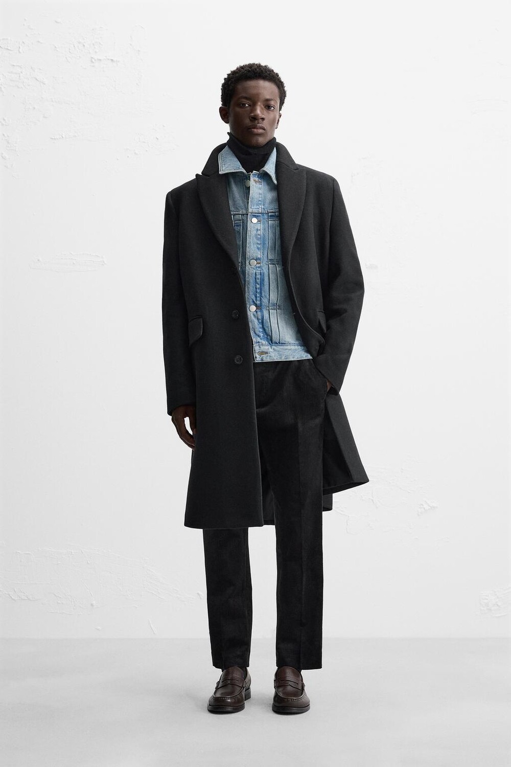 

Пальто из шерсти ZARA, черный