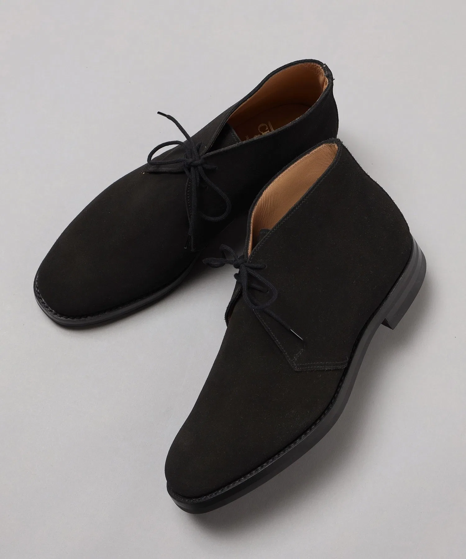 Замшевые ботинки-чукка CROCKETT&JONES / CHERTSEY — фото 4