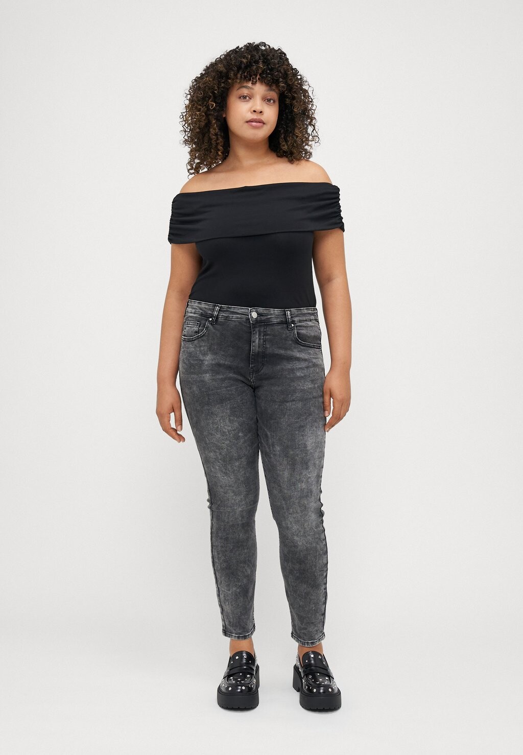 

Джинсы облегающие CARRUSH MID WAIST ONLY Carmakoma, серый деним