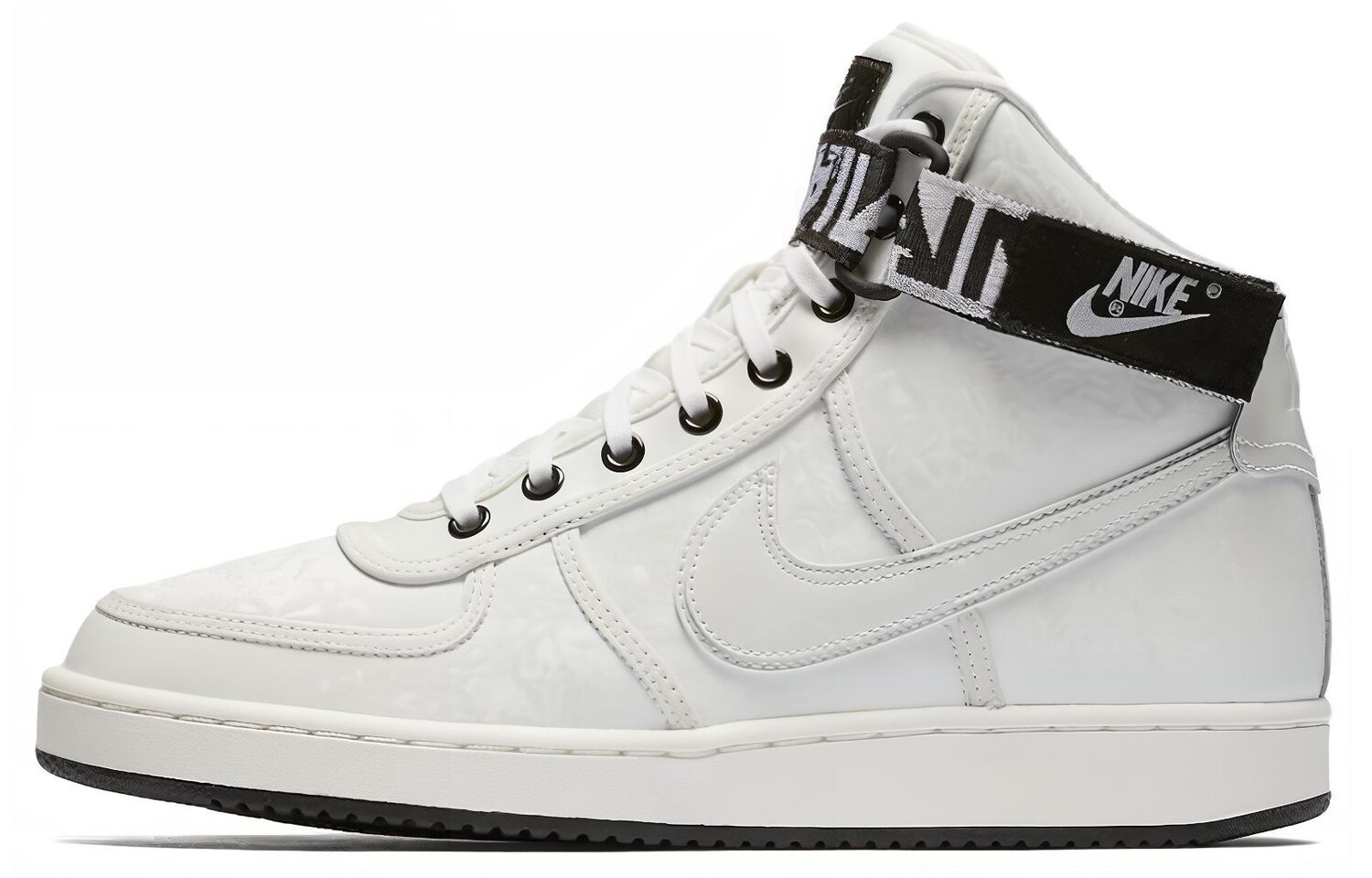 

Женские кроссовки для скейтбординга Nike Vandal High, Black/White