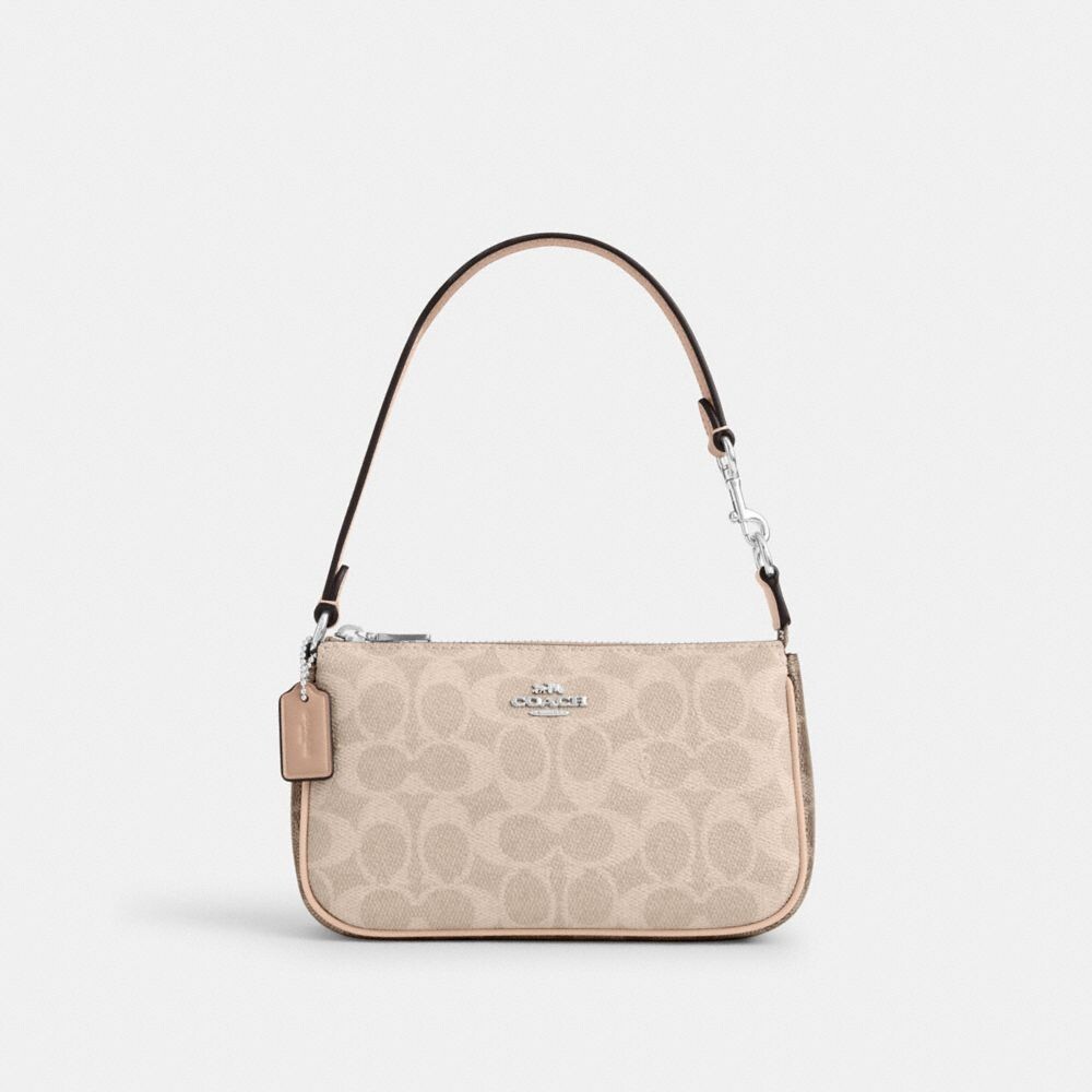 

Сумка Coach Nolita 19, цвет Silver/Sand/Taupe Multi