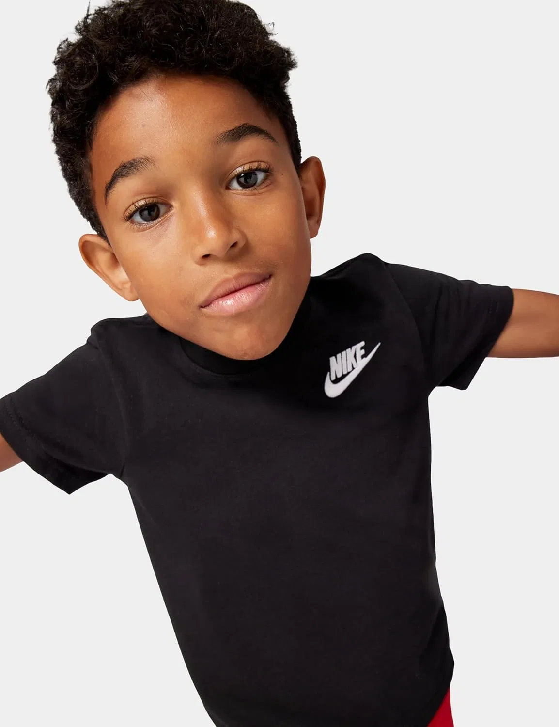 Футболка Nike Sportswear Club, детская, черный — фото 2