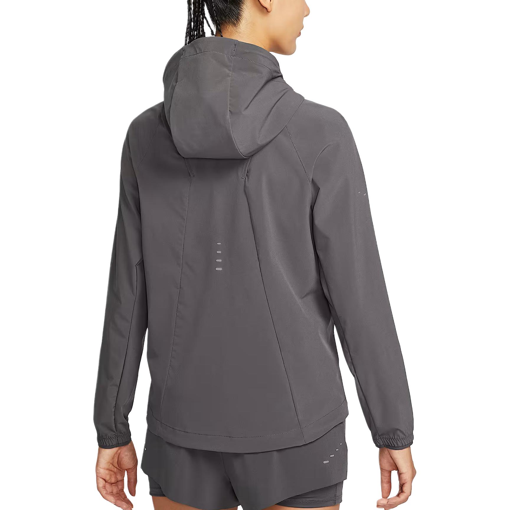 Куртка Women's Lightning Gray Nike, серый — фото 2