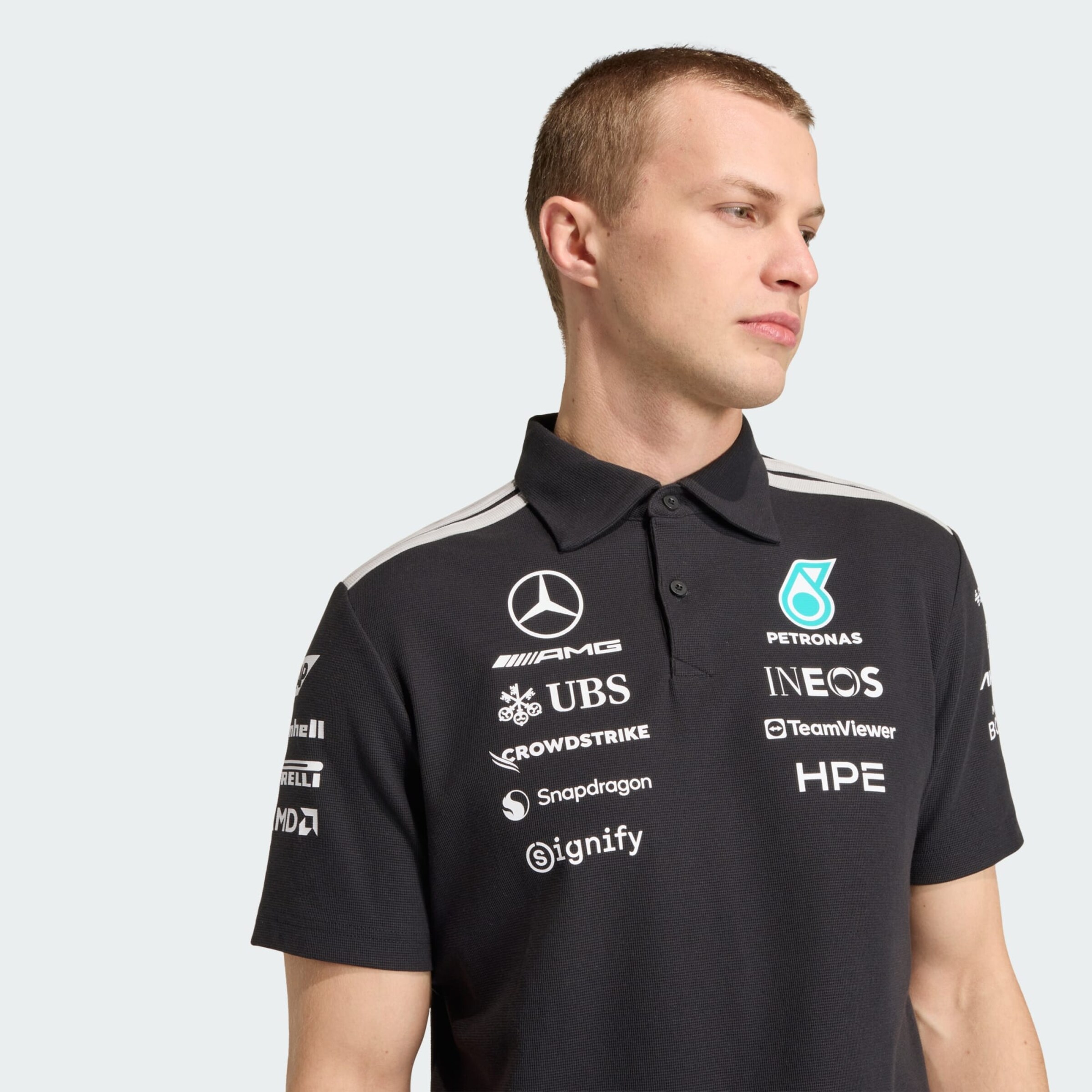 Adidas Performance Футболка Performance 'Mercedes - AMG Petronas Formula 1 Team Engineers' в черном цвете — фото 4