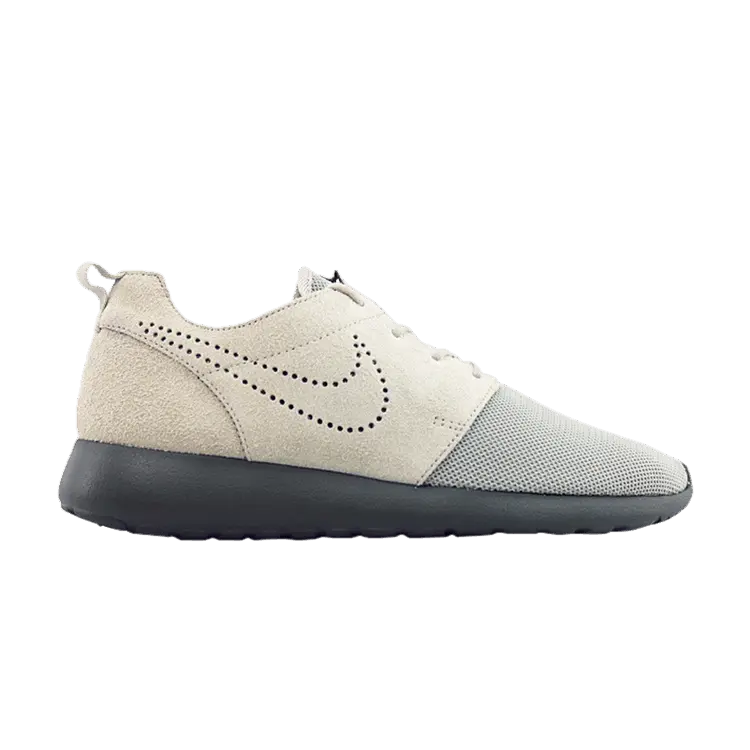 

Кроссовки Nike Roshe Run Premium 'Sandtrap', кремовый