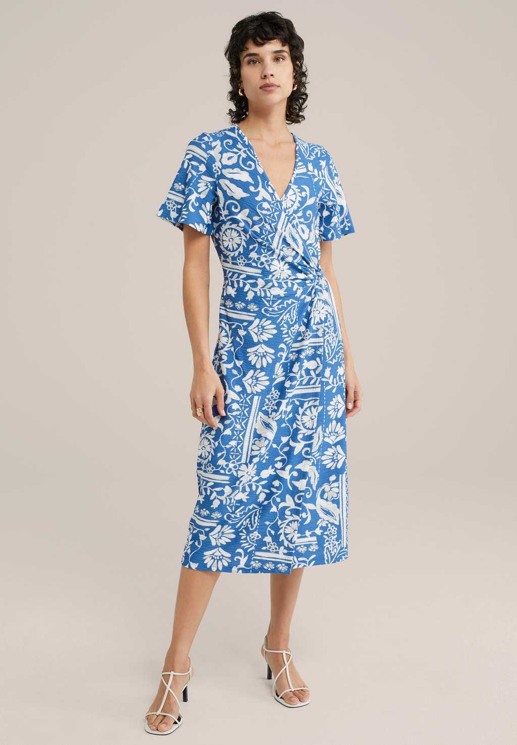 

Повседневное платье WE Fashion, синий
