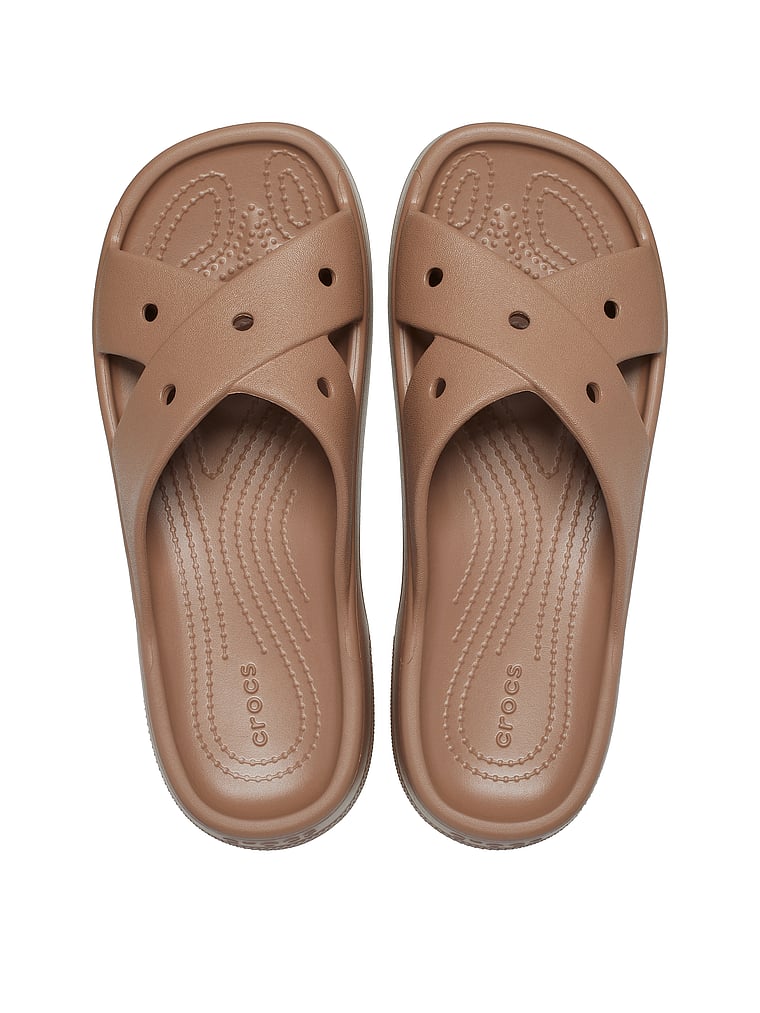 Классические сандалии с перекрестными ремешками Crocs, цвет milk chocolate — фото 3