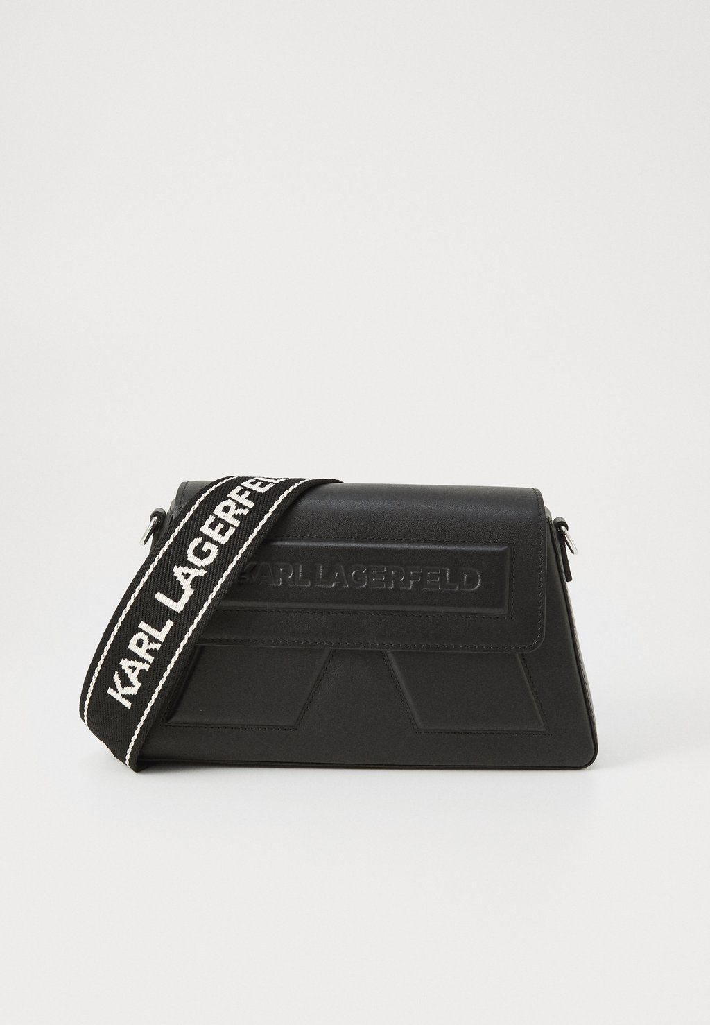 

Сумка через плечо IKON WEBBING KARL LAGERFELD, черный
