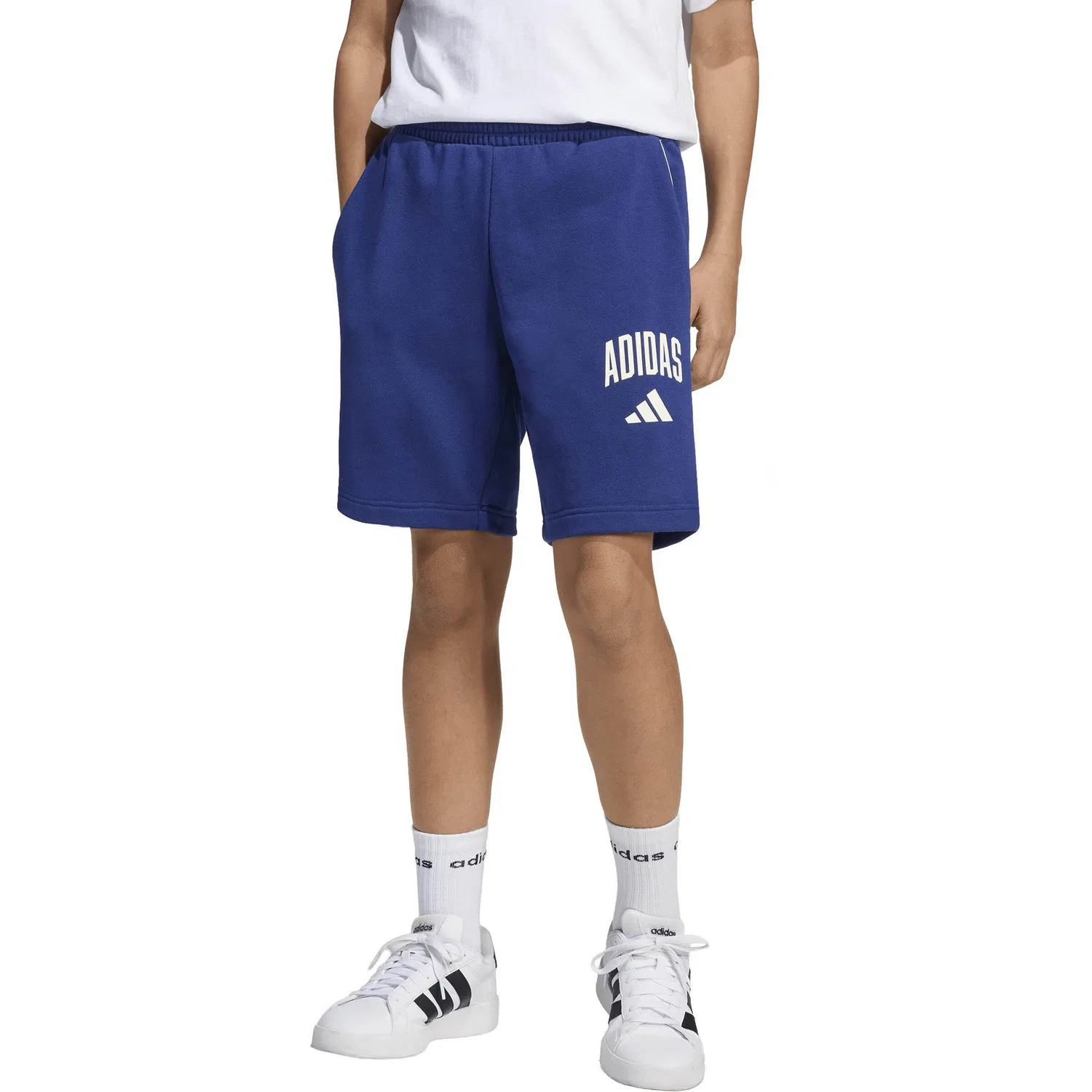 Спортивные шорты Adidas Sportswear свободного кроя цвет Seasonals Collegiate, темно-синий — фото 2