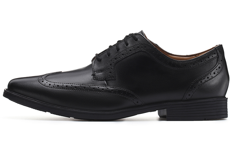 

Туфли Clarks Dress Shoes Men Low-Top Black