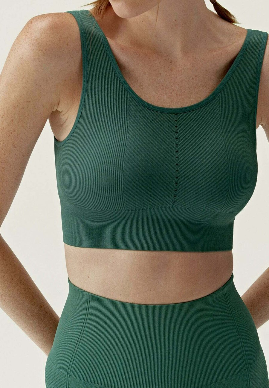 

Бюстгальтер Born Living Yoga Medium support sports bra, Verde Oscuro/Dark Green