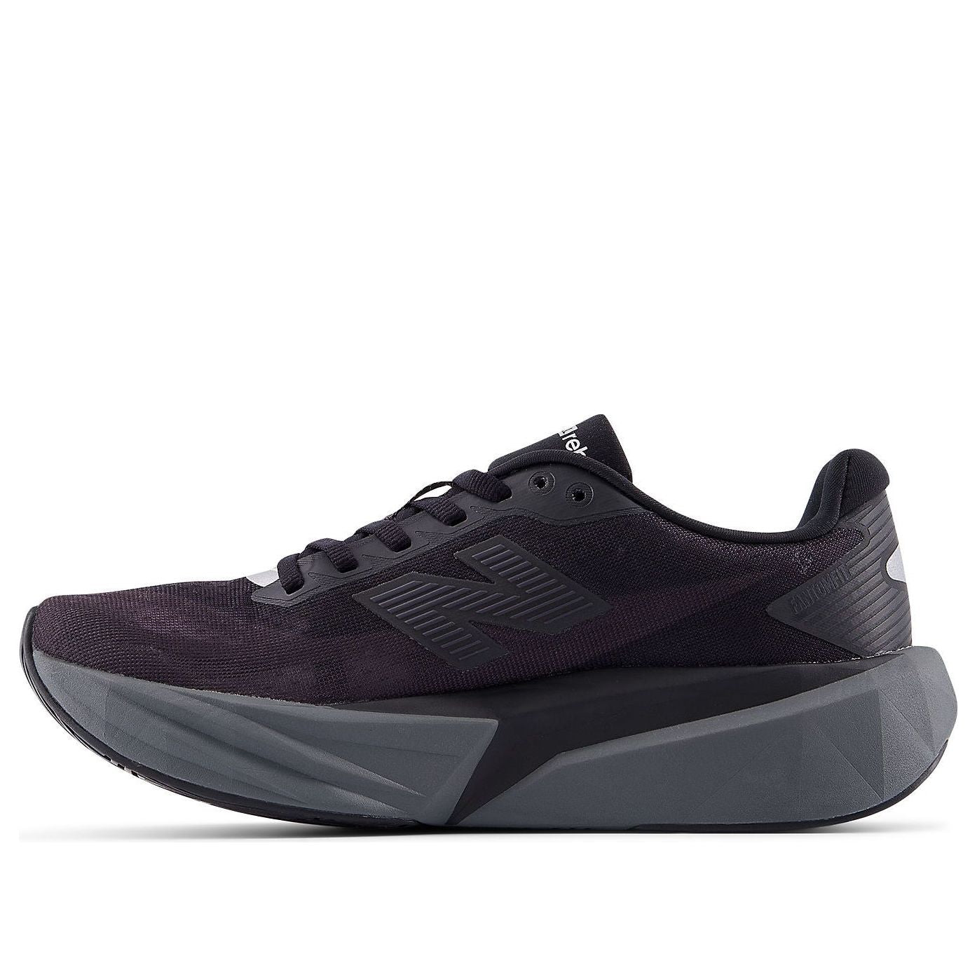 Кроссовки (WMNS) New Balance FuelCell Rebel v5 'Black Castlerock'
