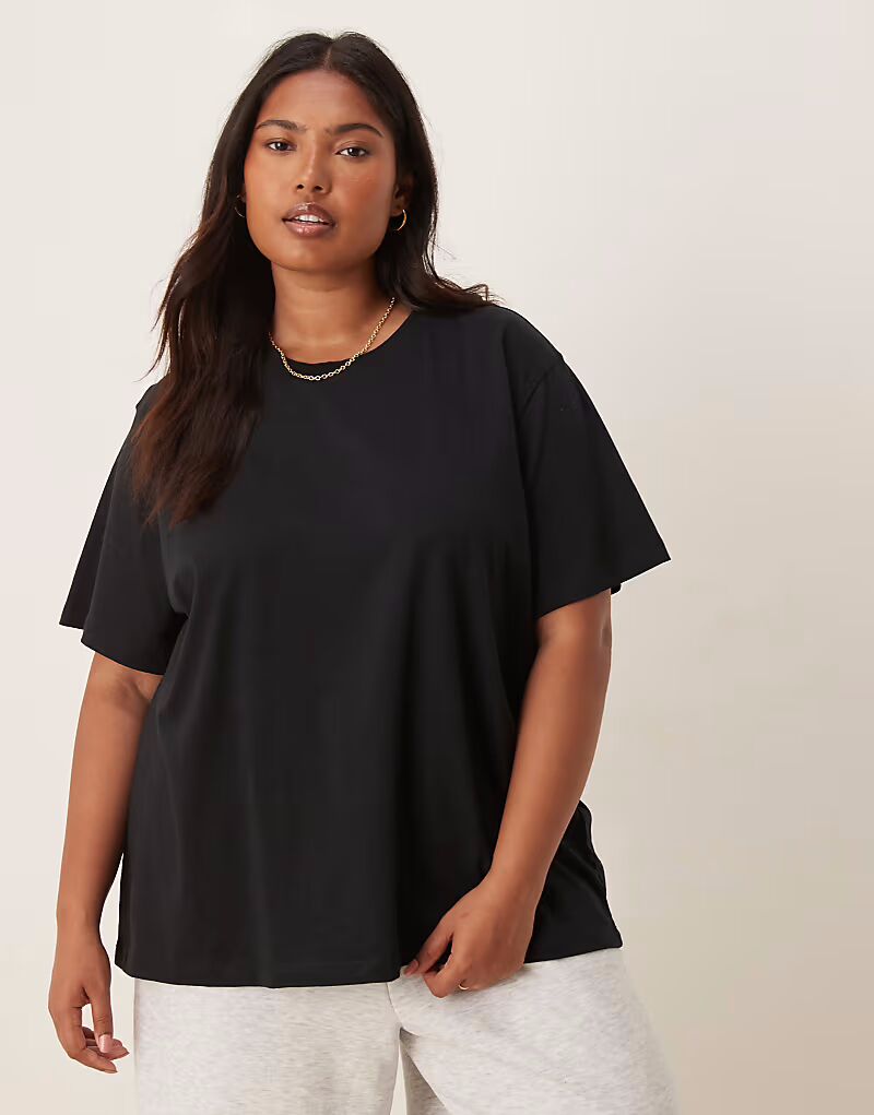 

Футболка прямого кроя ASOS DESIGN Curve черного цвета ASOS Curve